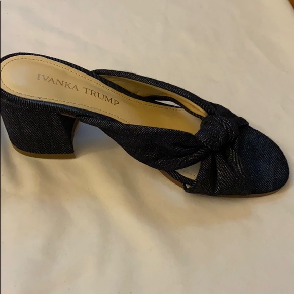 Ivanka Trump Heels - Picture 2 of 4